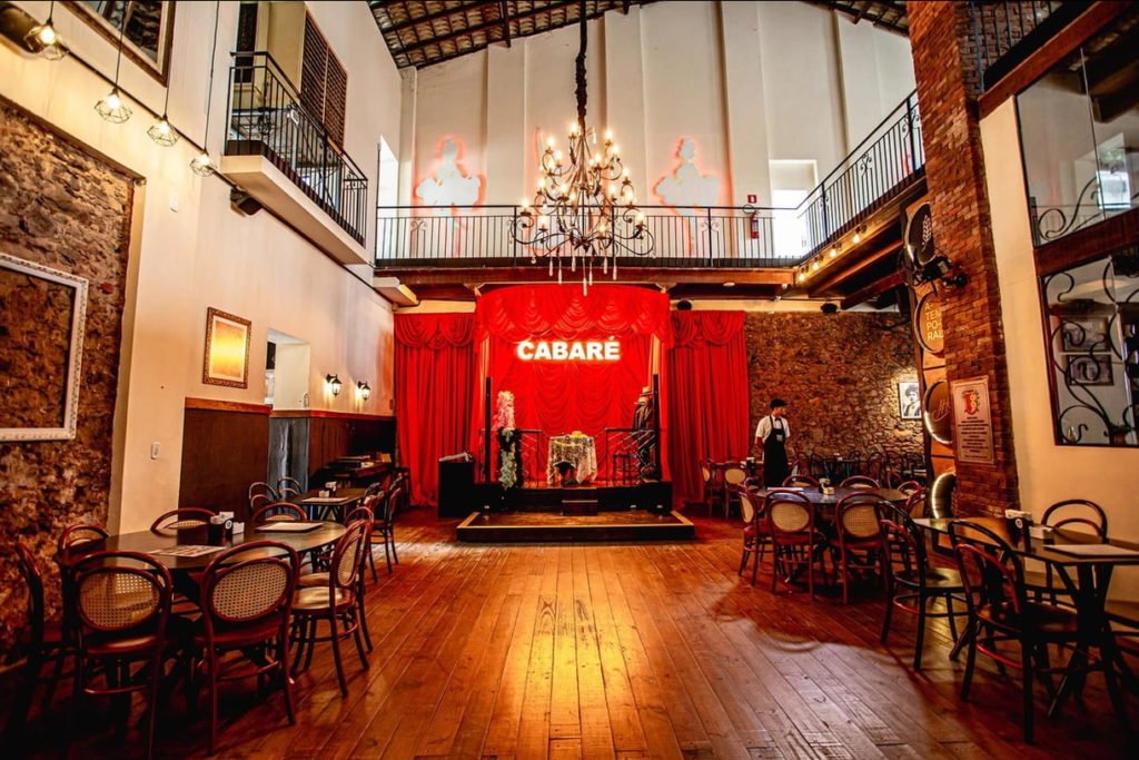 Ambiente instagramável de um bar temático